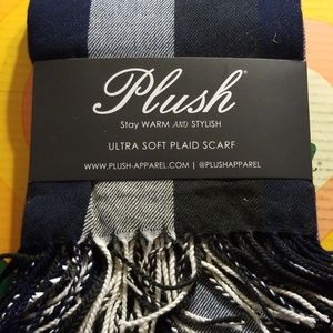 Plush Apparel Ultra Soft Plaid Scarf